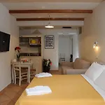 Very Cozy In The Center Of Gasthuis 3*