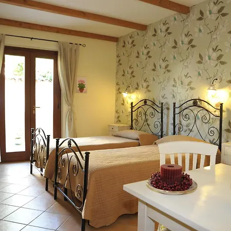 Very Cozy Apartment In The Center Of Rome Pensionat 3*