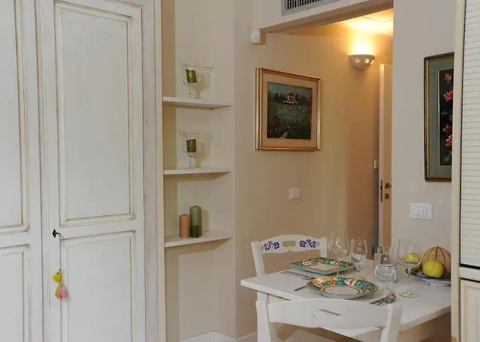 Very Cozy Apartment In The Center Of Rome Fontecchio