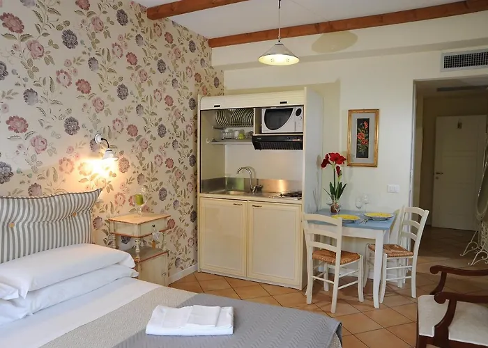 Pensionat Very Cozy Apartment In The Center Of Rome Fontecchio